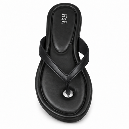H2K Gala Black sandal - matching catalog view