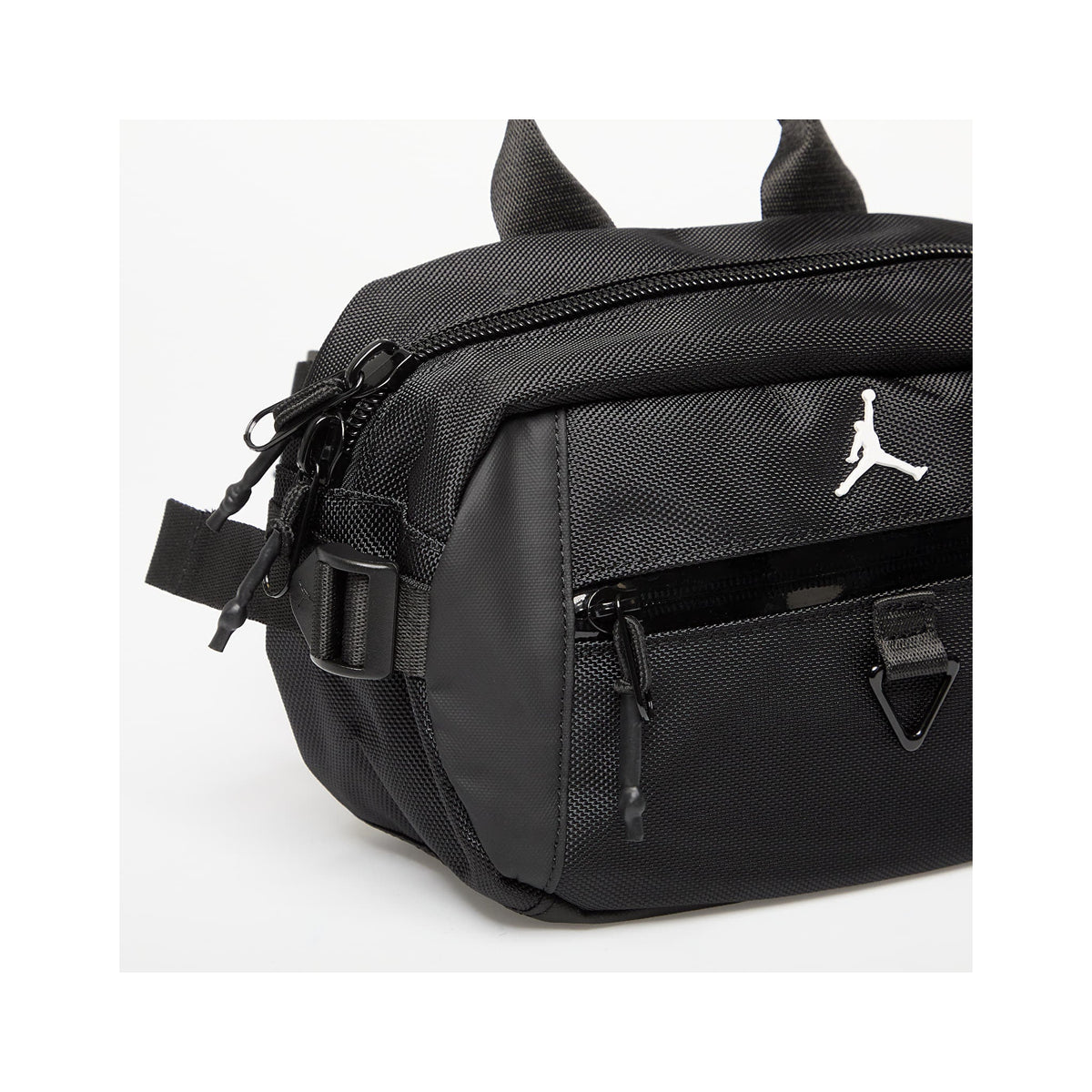 Jordan Sport 5L crossbody bag in black, style UA9017-023